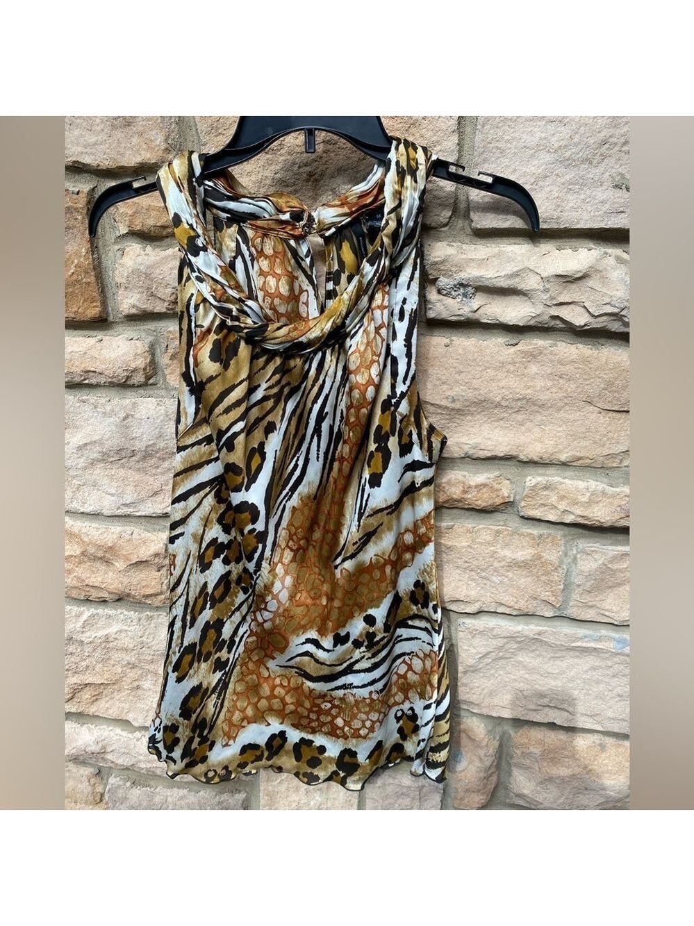 New Directions Sleeveless Blouse. black, brown, white, rust animal print EUC